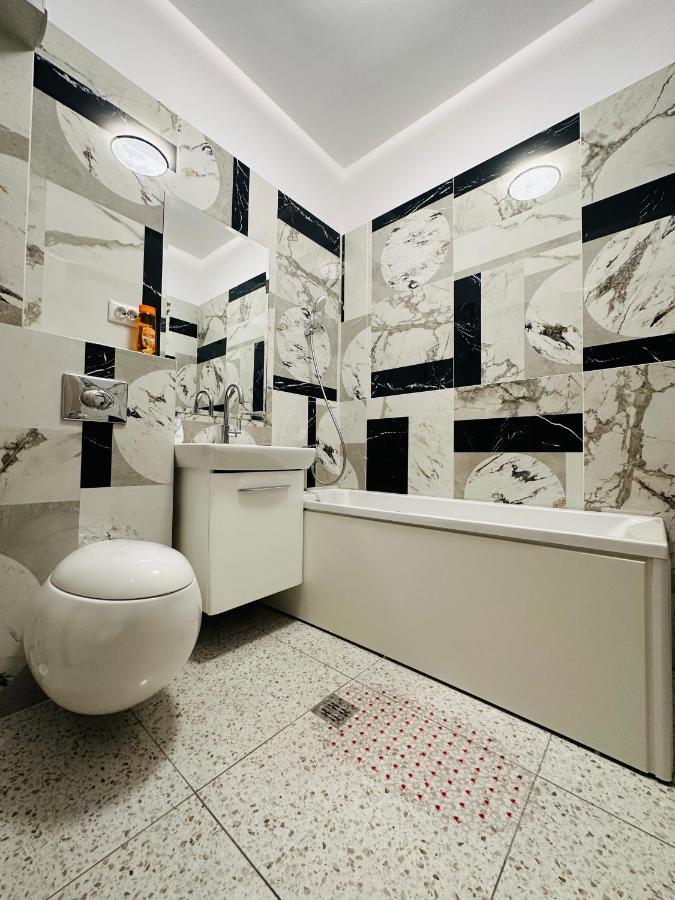 Luxury Studios 이아시 외부 사진